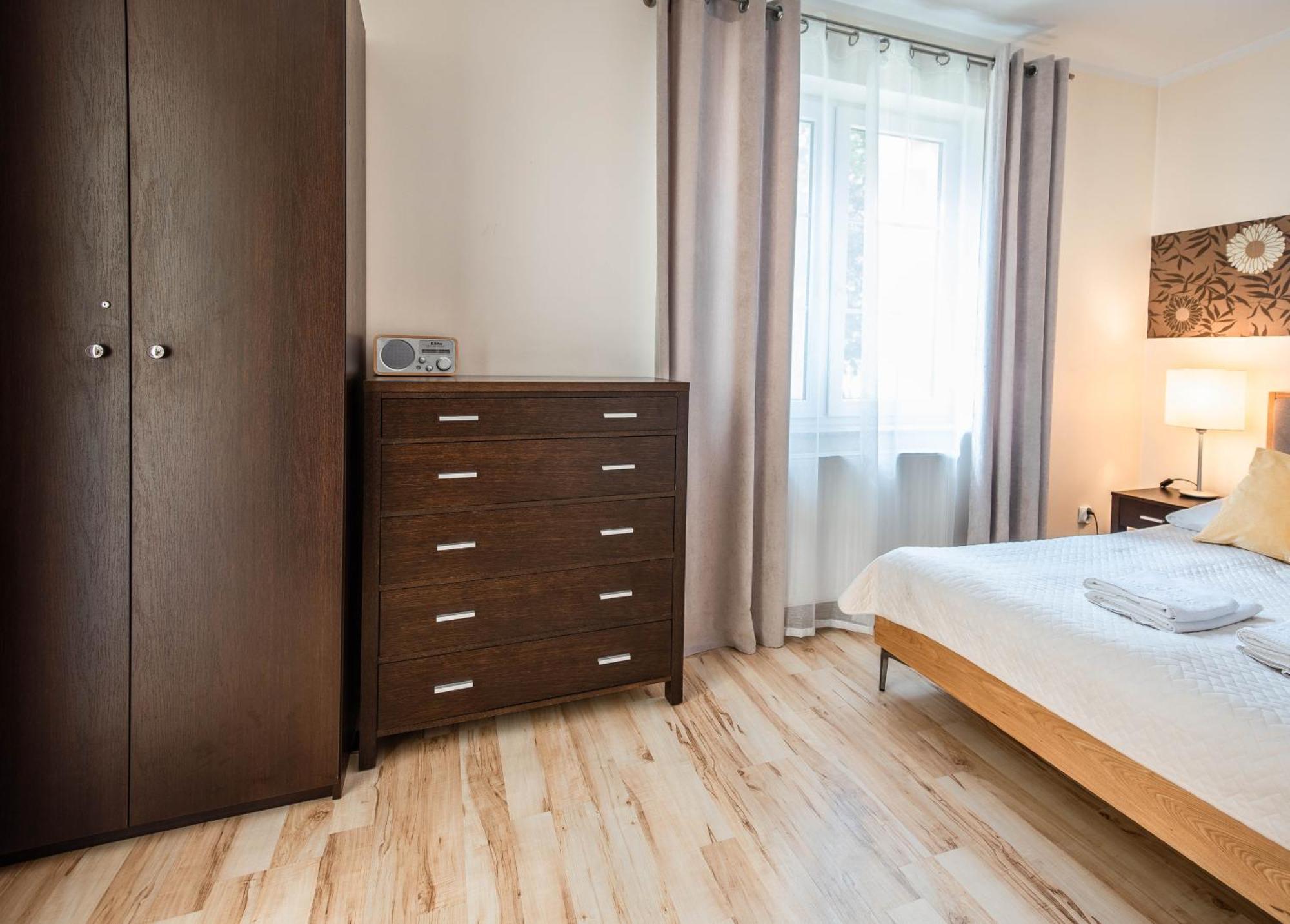 Apartamenty Na Wyspie - Villa Park - Parking Свиноуйсьце Экстерьер фото