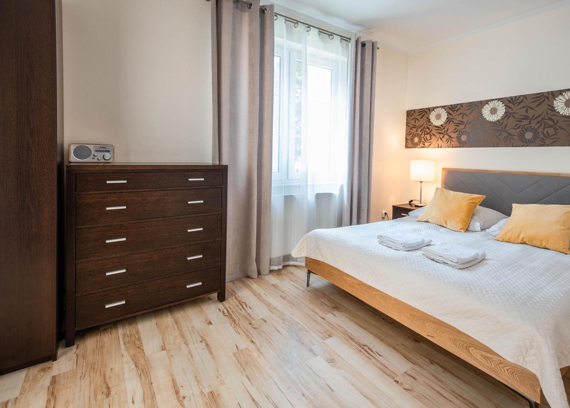 Apartamenty Na Wyspie - Villa Park - Parking Свиноуйсьце Экстерьер фото