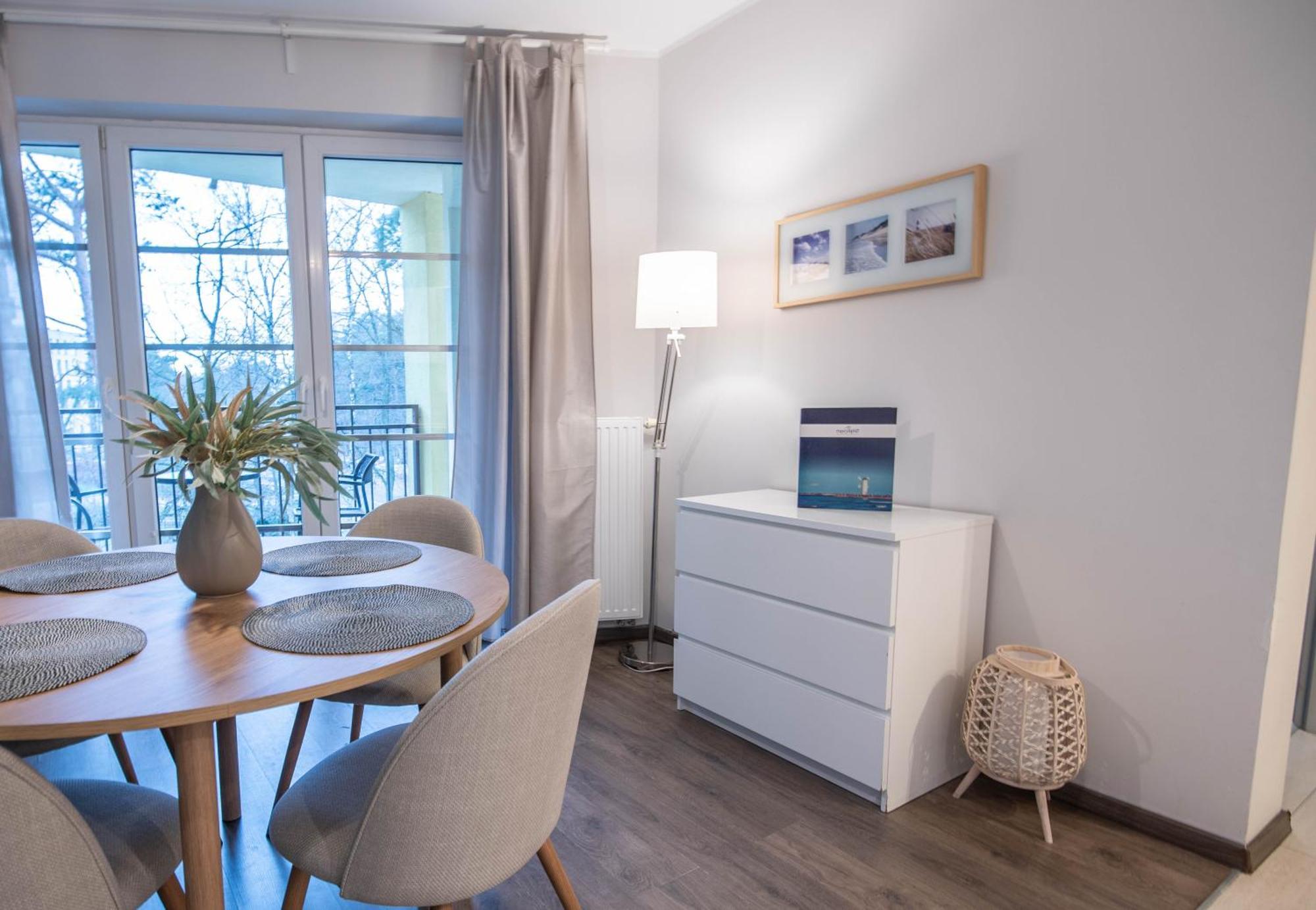 Apartamenty Na Wyspie - Villa Park - Parking Свиноуйсьце Экстерьер фото
