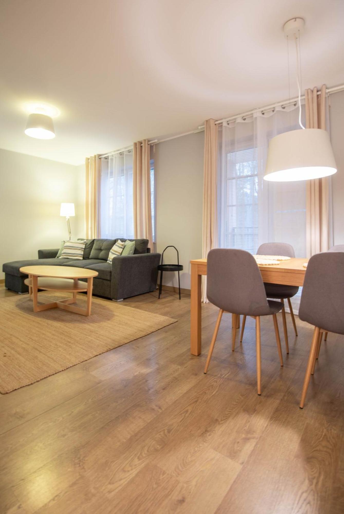 Apartamenty Na Wyspie - Villa Park - Parking Свиноуйсьце Экстерьер фото