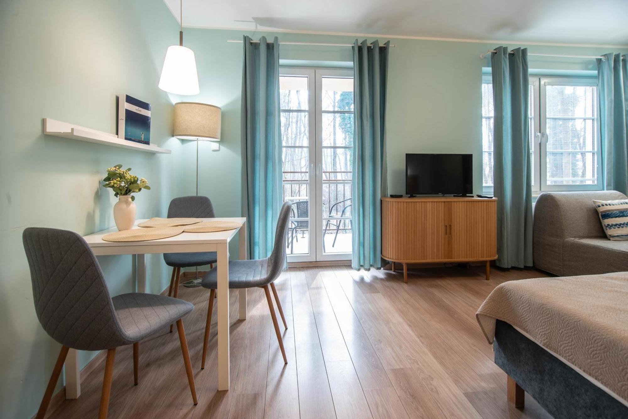 Apartamenty Na Wyspie - Villa Park - Parking Свиноуйсьце Экстерьер фото